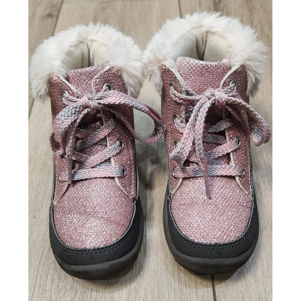 OshKosh Bgosh Ramira Pink Glitter Faux Fur EverPlay Boots‎ Kids Girls Size 9M